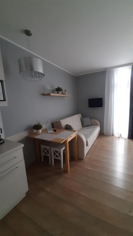4 Asz Deluxe Apartman Gyula Dış mekan fotoğraf