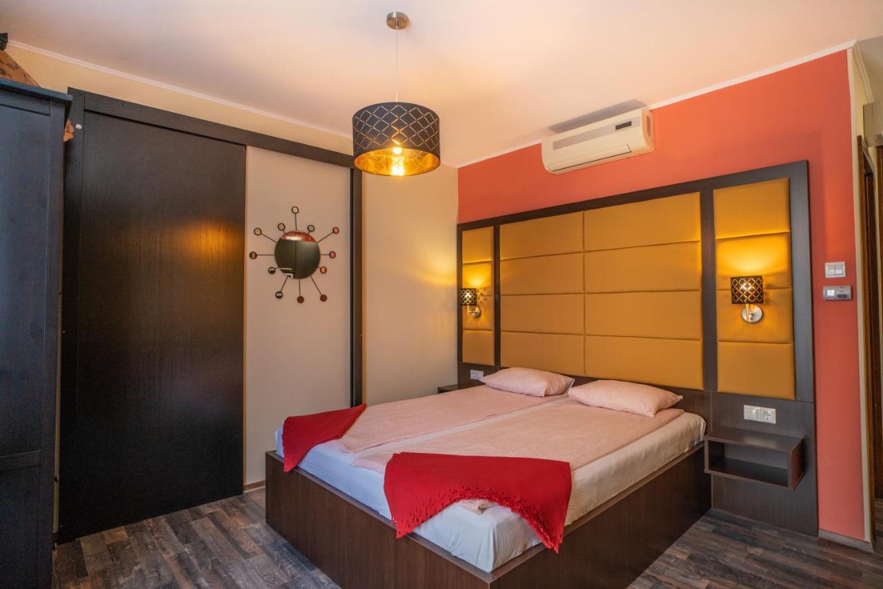 4 Asz Deluxe Apartman Gyula Dış mekan fotoğraf